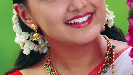 picture saranya mohan goes viral