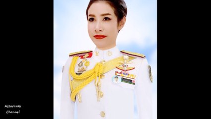 สุดงดงามเจ้าคุณพระสินีนาฎ พิลาสกัลยาณี ทรงติดเข็มกลัดพระฉายาลักกษณ์เจ้าฟ้าทีปังกรฯ ในทุกชุดเครื่องแบบทหาร เพราะท่านเป็นพยาบาลประจำพระองค์มาแต่ทรงพระเยาว์