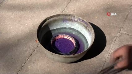 13 yaşında akrabalarından öğrendiği el sanatını 34 yıl sonra öğrencilerine aşılıyor