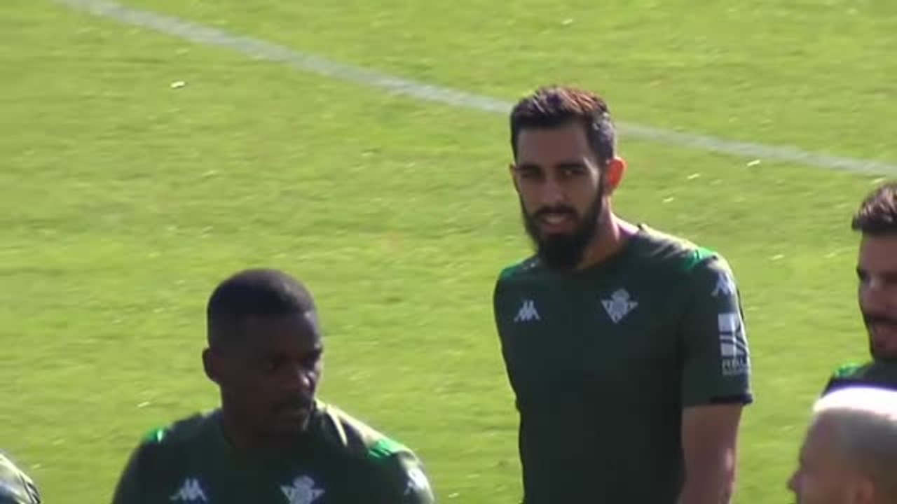 Borja Iglesias vuelve a trabajar con el grupo y apunta a jugar contra el Leganés