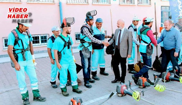 (28 Ağustos 2019)BAŞKAN ÇOLAKBAYRAKDAR, DAHA SAĞLIKLI NESİLLER İÇİN TEMİZLİK SEFERBERLİĞİ BAŞLATTI