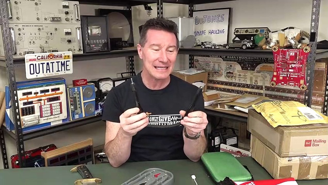 EEVblog #1238 - Vion: The World's Worst Multimeter!