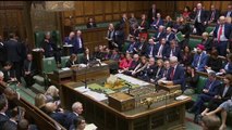 Nagy-Britannia: heves ellenzéki reakciók a parlament felfüggesztésére