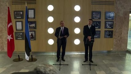 Bakan Çavuşoğlu, Estonyalı mevkidaşı Reinsalu ile ortak basın toplantısı düzenledi (1)