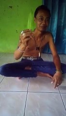 MERUBAH DAUN MENJADI UANG KERTAS