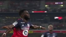 Lille 2-0 Saint-Etienne: GOAL - Bamba (pen)