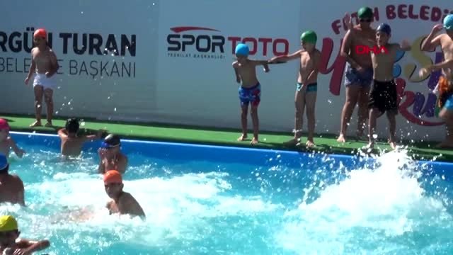 Spor bakan kasapoğlu 2020 sonuna kadar 1 milyon kişiye yüzme öğreteceğiz