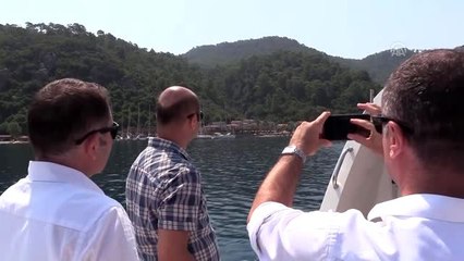Muğla'da kıyı ve koylar denizden denetlendi