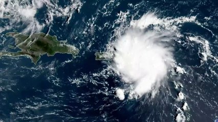 Dorian se torna um furacão