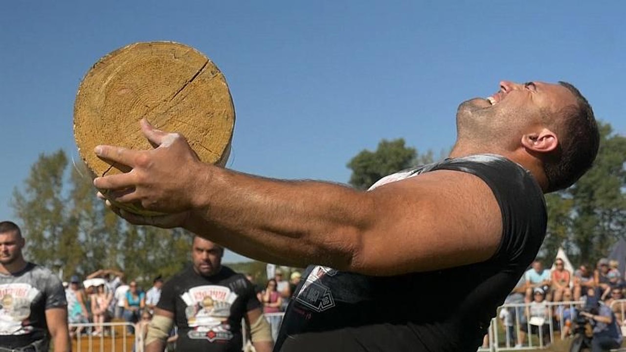 Spiele der russischen Ureinwohner in Atmanov Ugol
