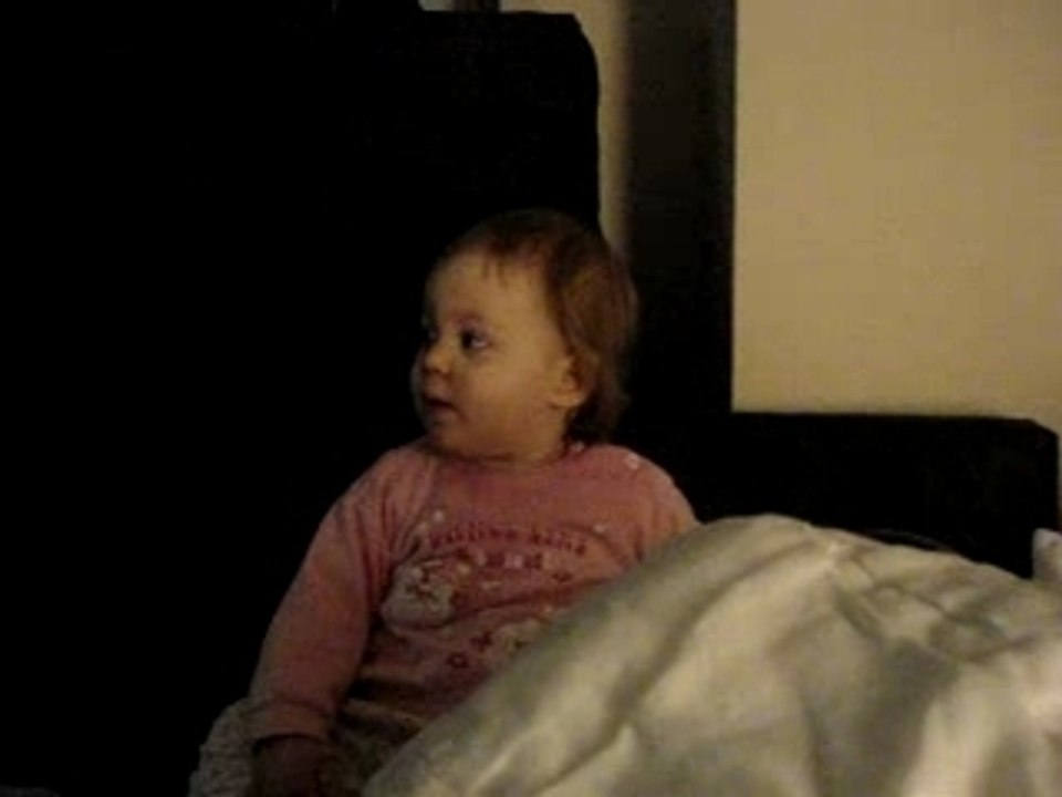 Lena macht Blödsinn