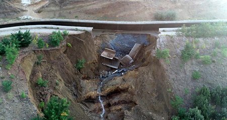 HES kanalı patladı, araçlar selde sürüklendi: 2'si çocuk 6 yaralı