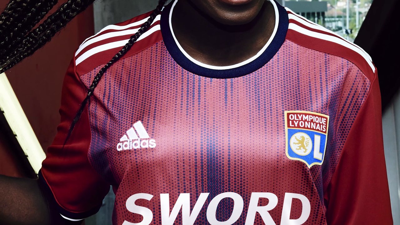 Adidas dévoile le 3e maillot de l’Olympique Lyonnais