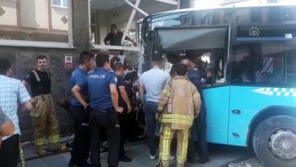 Gaziosmanpaşa'da trafik kazası  - İSTANBUL
