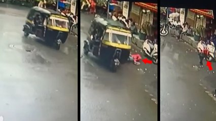 बच्चों से भरे ऑटो मुड़ा तो नीचे गिर गई कक्षा 3 की छात्रा, फिर जो हुआ वो वीडियो में देखें