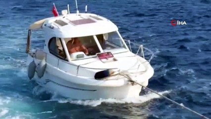 Karaya oturan teknedeki 2 kişi Sahil Güvenlik ekiplerince kurtarıldı