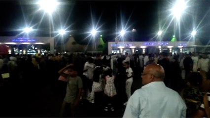 مزمار بلدي في استقبال حجاج البحر الأحمر بمطار الغردقة