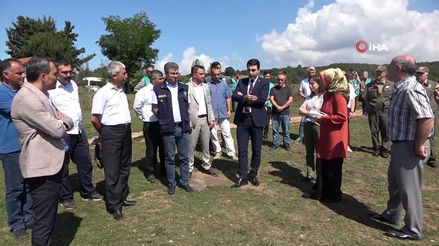 Bolu’da yükümlüler torbalar dolusu çöp topladı