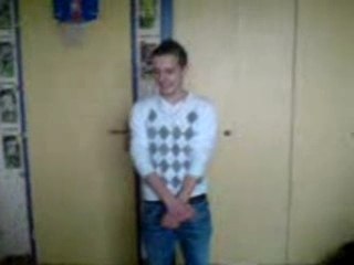 dudu en mode tecktonik