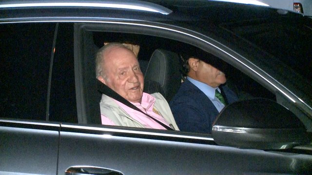 El Rey Juan Carlos se recupera favorablemente en planta