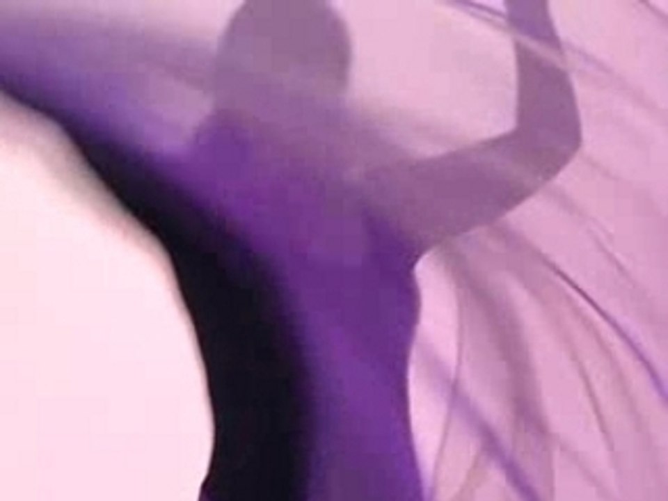 Danse orientale : le double voile demi-circulaire