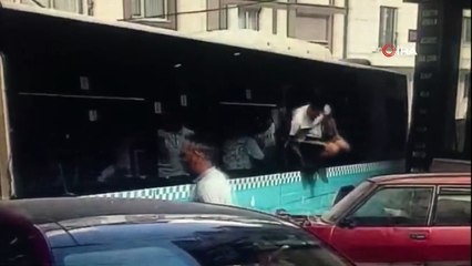 Gaziosmanpaşa’da halk otobüsü kazasında yeni görüntüler ortaya çıktı