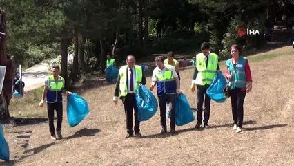 Denetimli serbestlik yükümlüleri Kafkasör Yaylası'nı temizledi