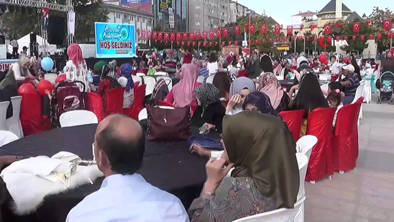 Kırşehir Belediyesi, 260 çocuğa davullu zurnalı sünnet şöleni düzenledi