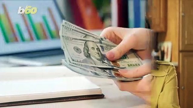 Should You Update Your Income to Improve Your Credit Score? What Credit Experts Say