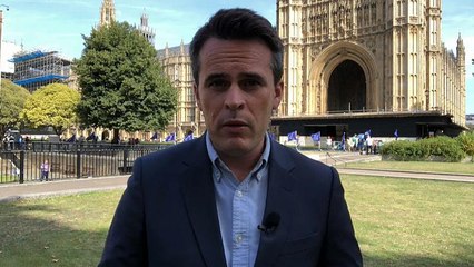 Bizalmi szavazást fontolgat a brit ellenzék a miniszterelnök ellen