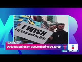 Decenas de bailarines danzan en Nueva York en apoyo al príncipe Jorge de Inglaterra