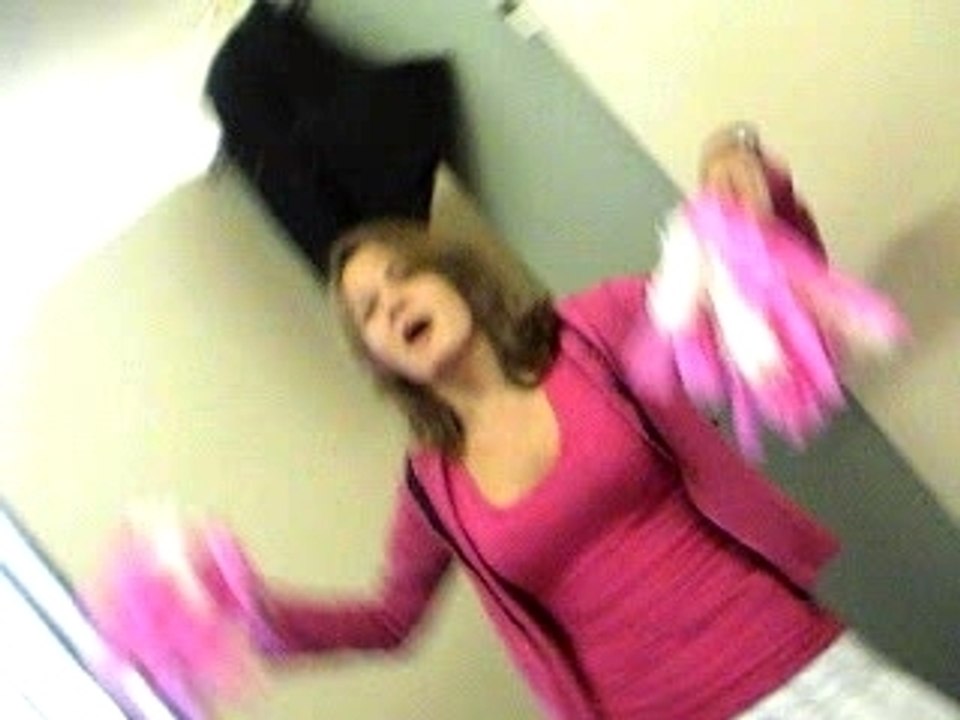 Léa à l'anniv' à Gazou 18 ans