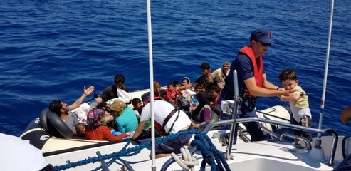 8 ayda Türkiye'den Avrupa'ya geçmek isteyen 235 bin düzensiz göçmen yakalandı