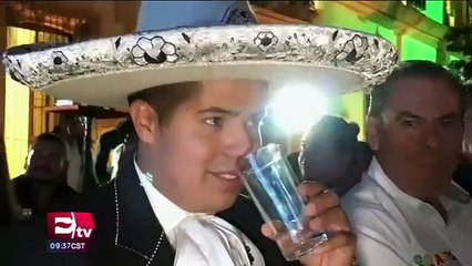 Zacatecas logra récord mundial de degustación de mezcal