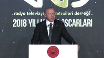 Cumhurbaşkanı Erdoğan: 'Yeni medya araçları, fırsatların yanında çok ciddi riskleri ve tehlikeleri de beraberinde getiriyor' - ANKARA
