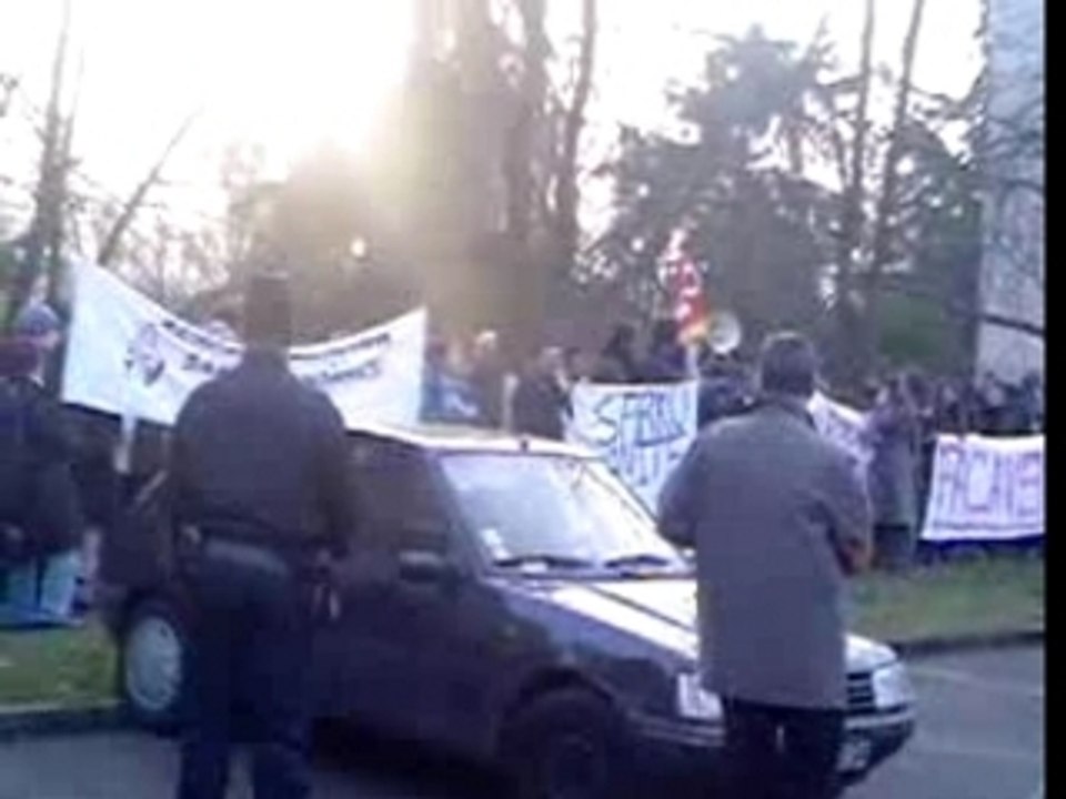 Manifs anti sarko fac orsay2