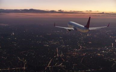 Radiación cósmica en los aviones ¿es peligrosa?