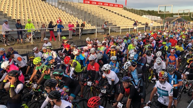 Le départ de la Cyclo Morbihan aux 4 Jours CIC de Plouay