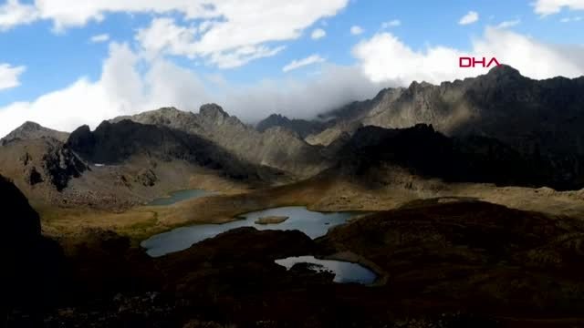 Rize doğa harikası yedigöller büyülüyor