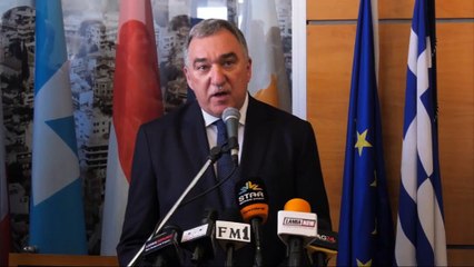 Ορκίστηκε Δήμαρχος Λαμίας ο Θ. Καραϊσκος