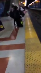 Ankara metrosunda Zafer Bayramı mesajı duygulandırdı