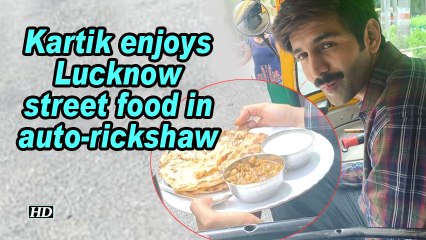 Kartik Aaryan enjoys Lucknow street food in auto-rickshaw