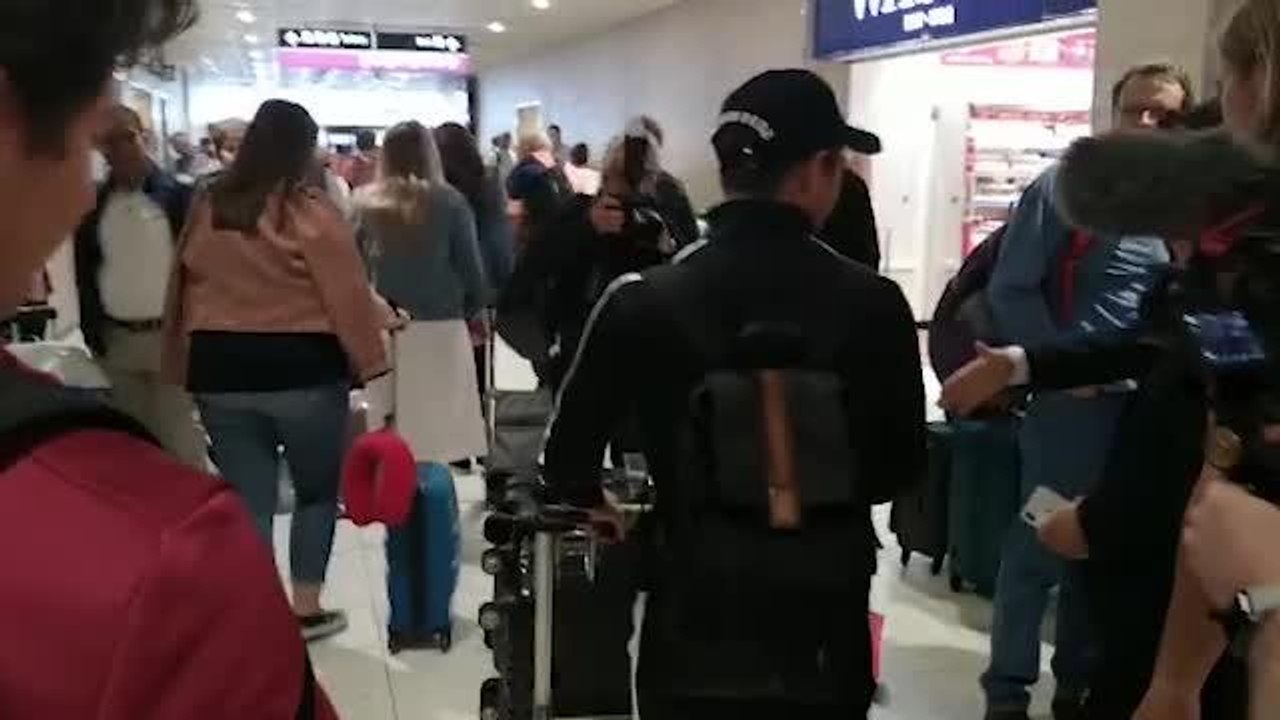 Meshino arrives in Edinburgh