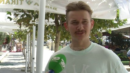 Polakët “pushtojnë” Durrësin/Fluksi do vijojë edhe gjatë shtatorit