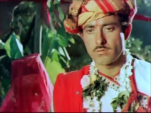 Pi Ke Ghar Aaj Pyari Dulhaniya Chali | From “Mother India” – (Film 1957) — Hindi/Movie/Magic/Bollywood/Indian/Collection