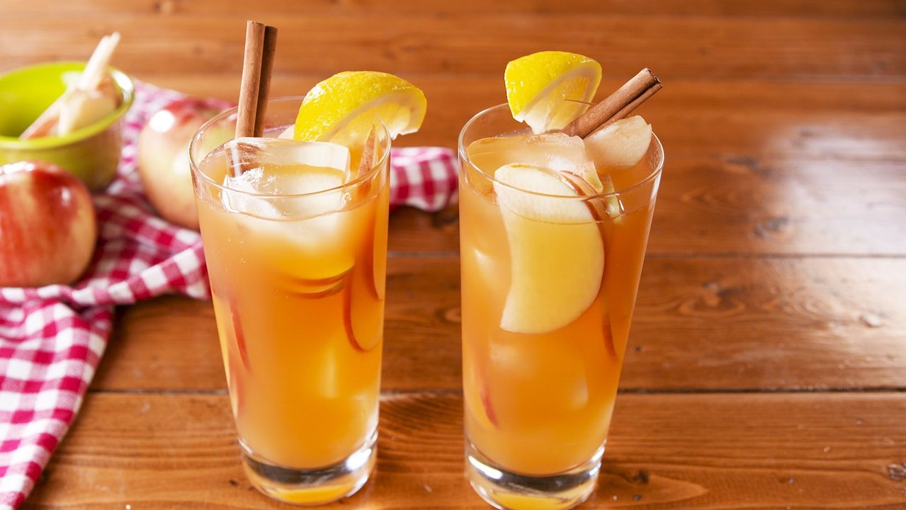 Apple Cider Long Island Iced Tea Will Get You Majorly Tipsy This Fall