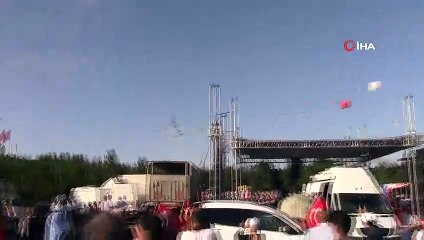 Türk Yıldızları’ndan nefes kesen gösteri