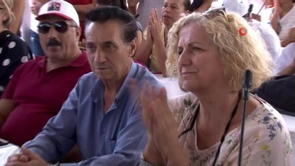 İzmir'deki yanan ormanlık alanda büyük buluşma