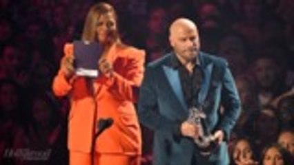 John Travolta Explains VMA Taylor Swift Mix Up | THR News