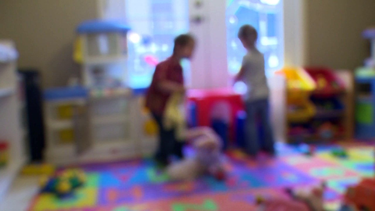 Garderies : des parents paient le prix de la Loi 143